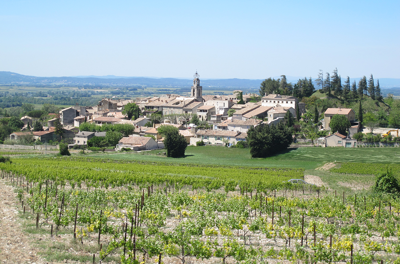 The village of Visan