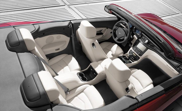 Maserati Gran Cabrio 03