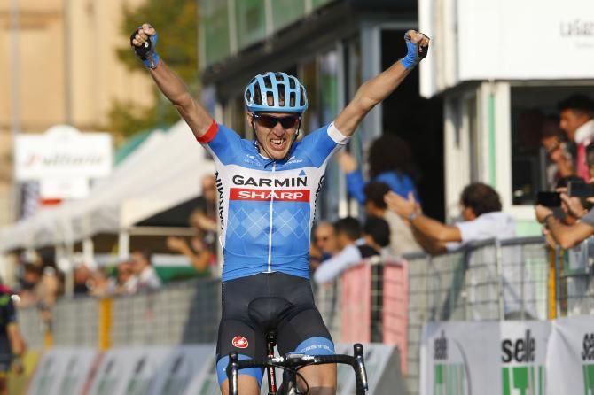 Dan Martin celebrates