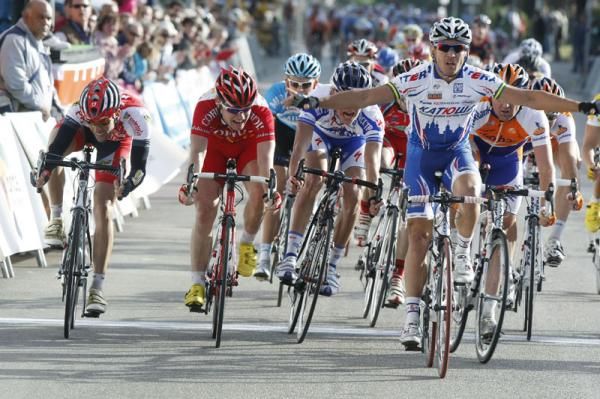 At Katusha McEwen reminded everyone of his powerful sprint