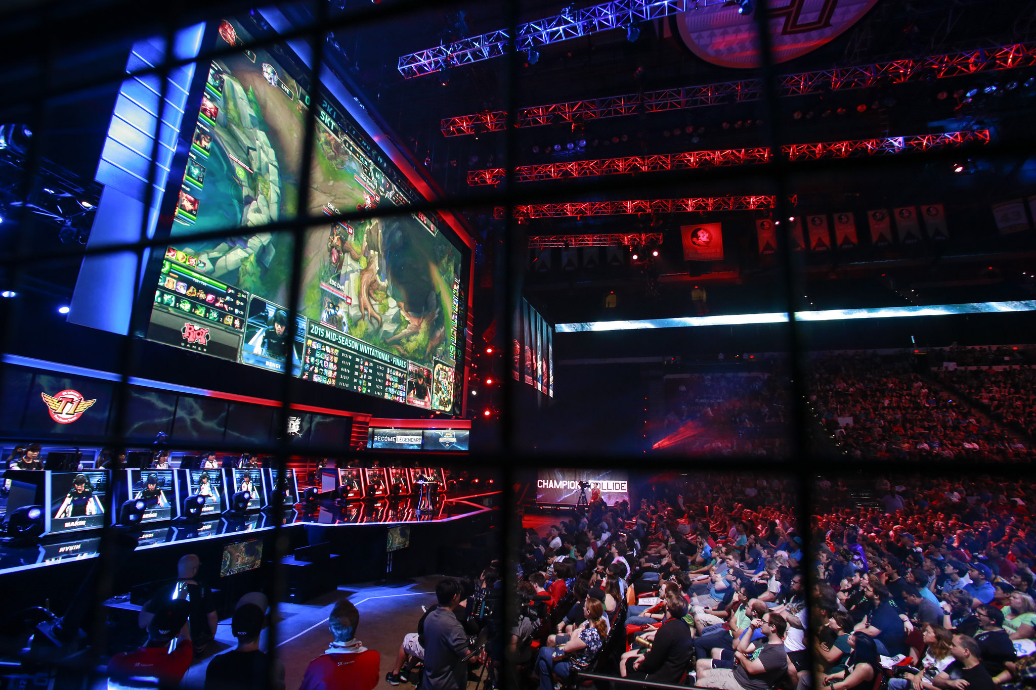 League of Legends Audience, Riot Games