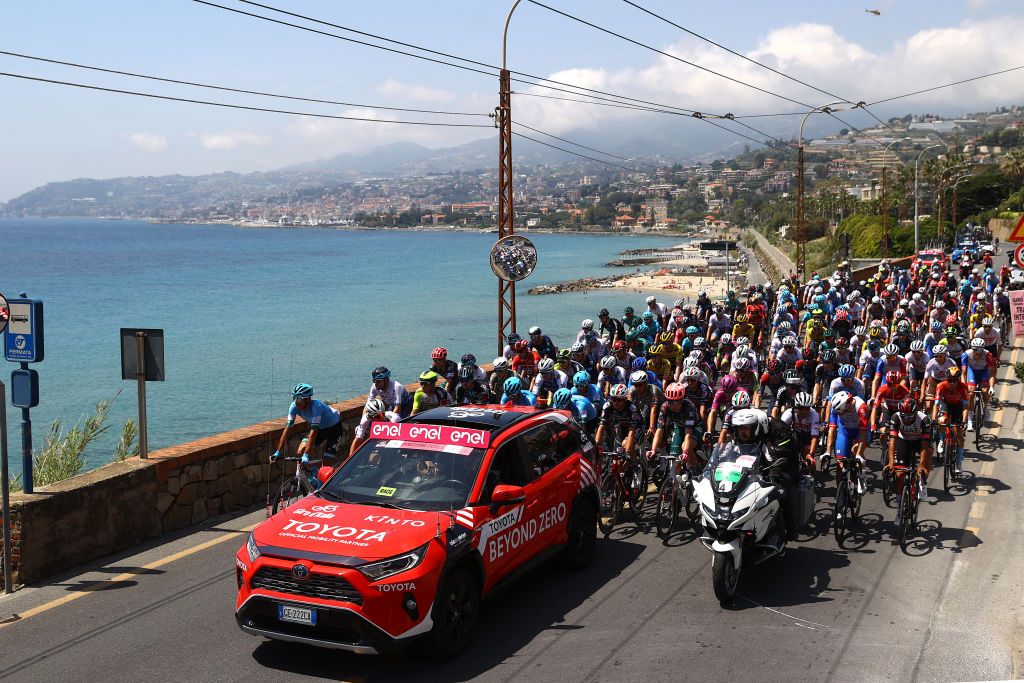CUNEO ITALY MAY 20 A general view of the peloton competing at start during the 105th Giro dItalia 2022 Stage 13 a 150km stage from Sanremo to Cuneo 547m Giro WorldTour on May 20 2022 in Cuneo Italy Photo by Michael SteeleGetty Images