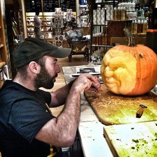 Co-founder Marc Evan at work. Image © Maniac Pumpkin Carvers LLC 2012