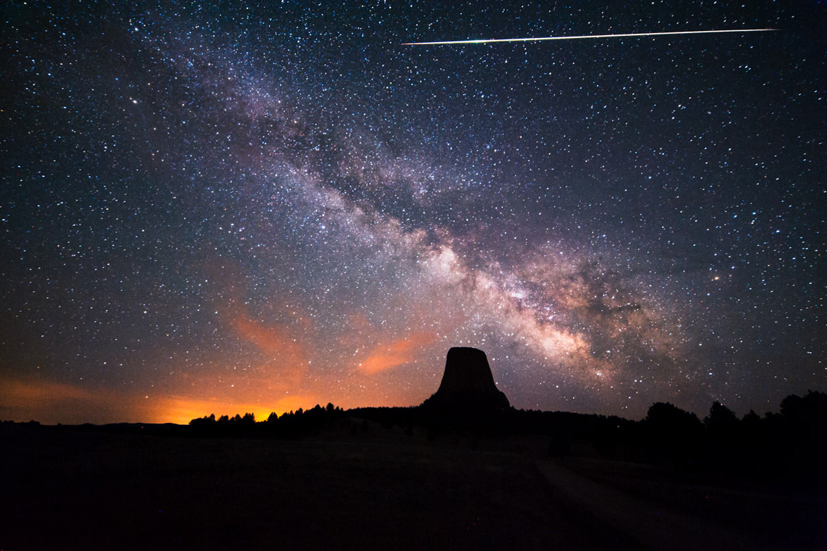 An Eta Aquarid fireball lights up the sky over Devils Tower, part of the Bear Lodge Mountains in Wyoming. Astrophotographer David Kingham captured this shot during the 2013 Eta Aquarid meteor shower.