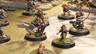 Warhammer Blood Bowl gnomes and animals on the pitch