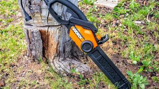 WORX WG303.1 16 in. 14.5 Amp Electric Chainsaw