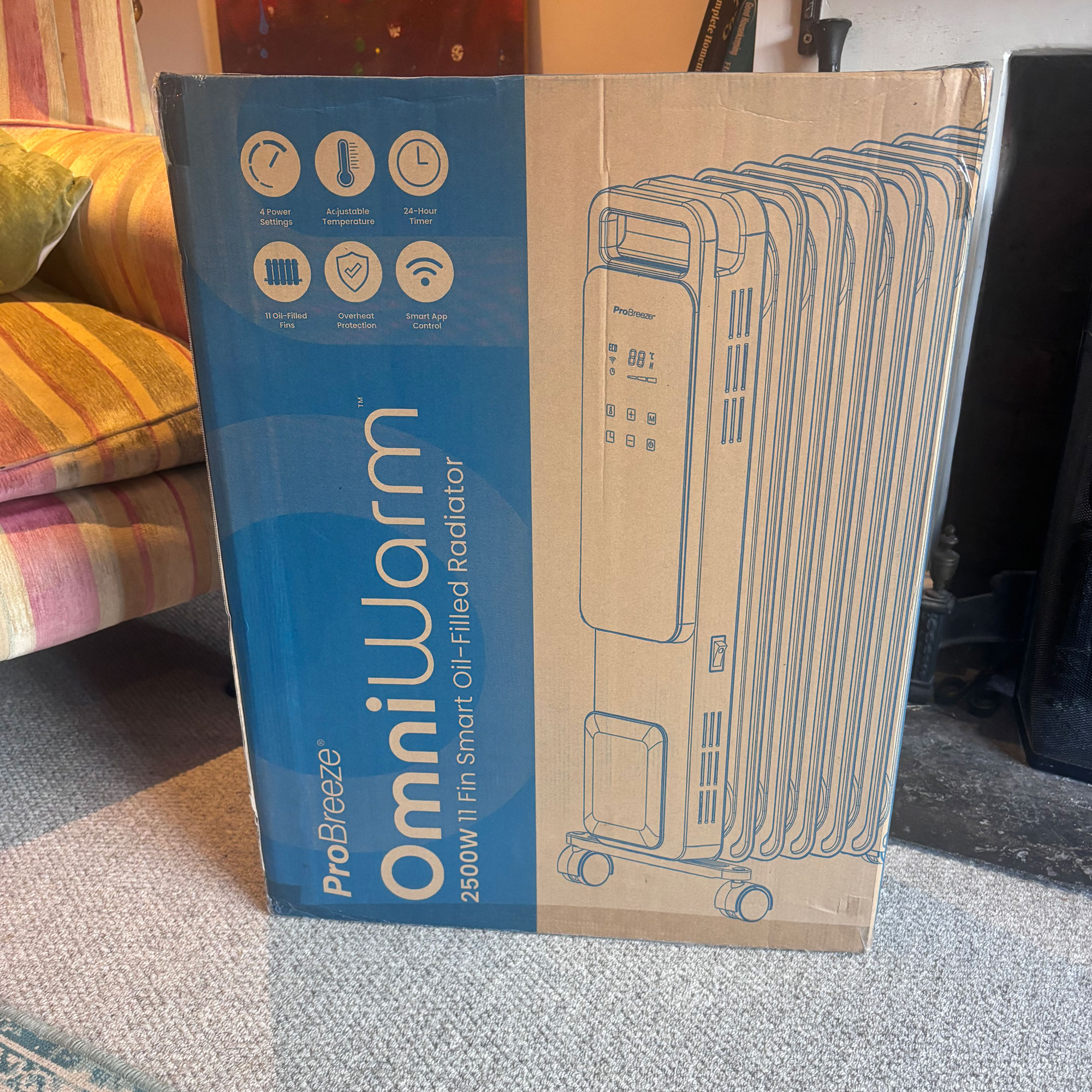 ProBreeze oil-filled radiator in cardboard box
