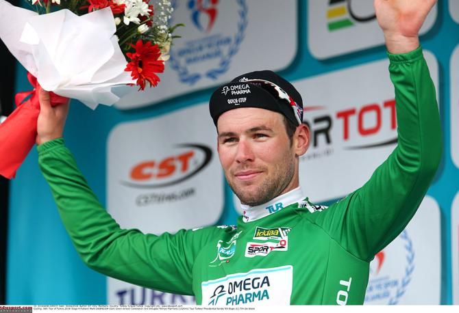 Mark Cavendish in green