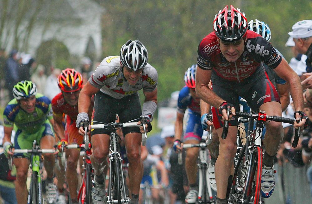 Cadel Evans (Silence -Lotto) and Kim Kirchen (High Road) ride in the pack during the 2008 Fleche Wallonne. Kirchen won the race.