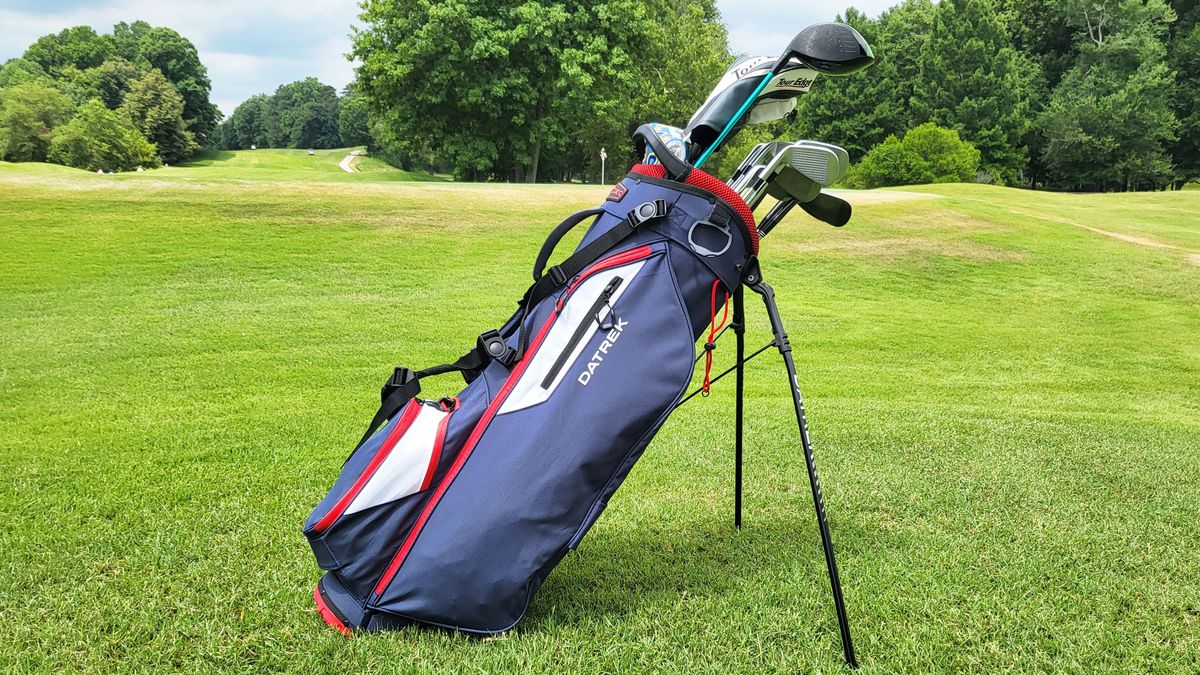 Datrek 2022 Carry Lite Stand Bag Review | Golf Monthly