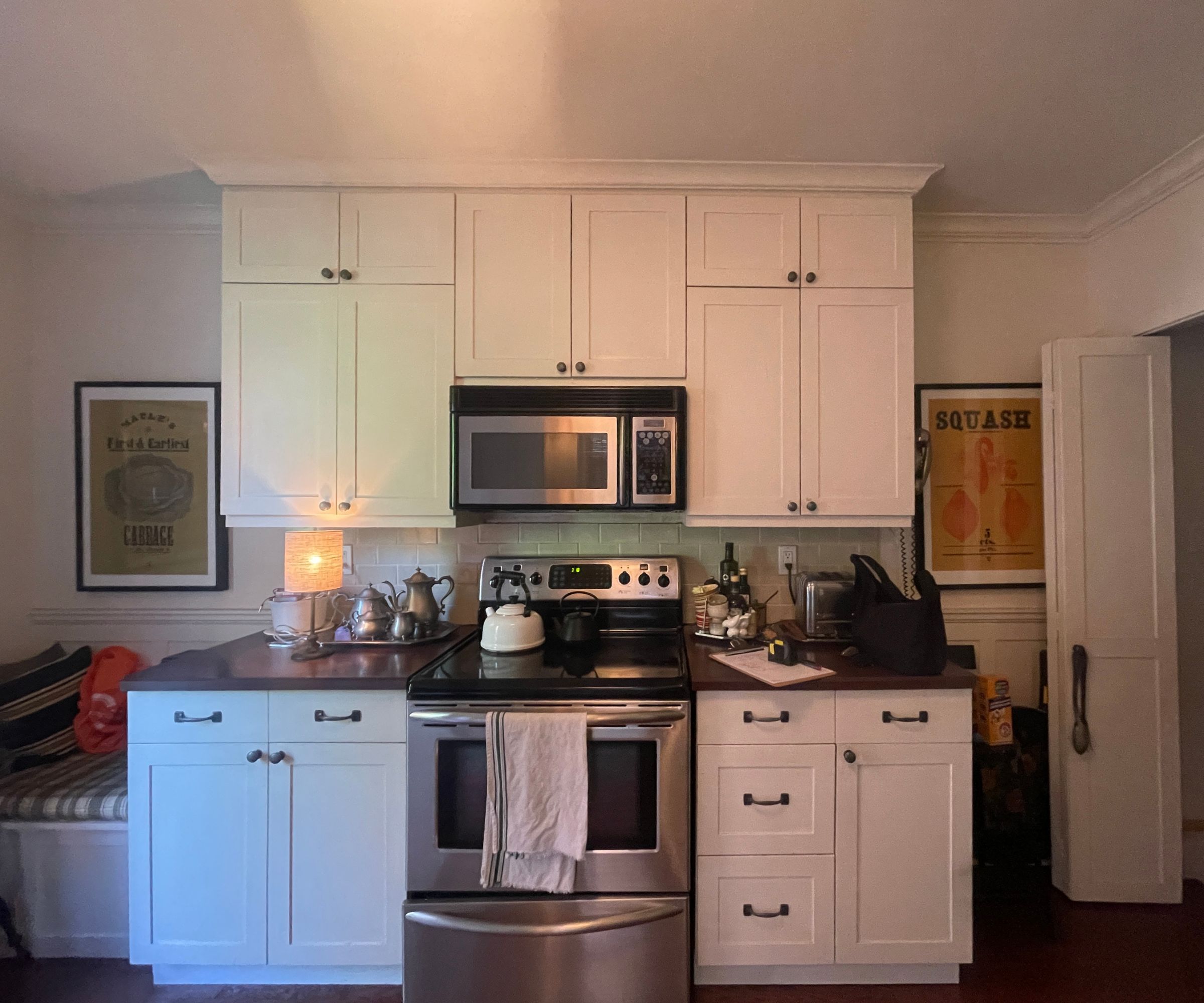 A white kitchen before a remodel