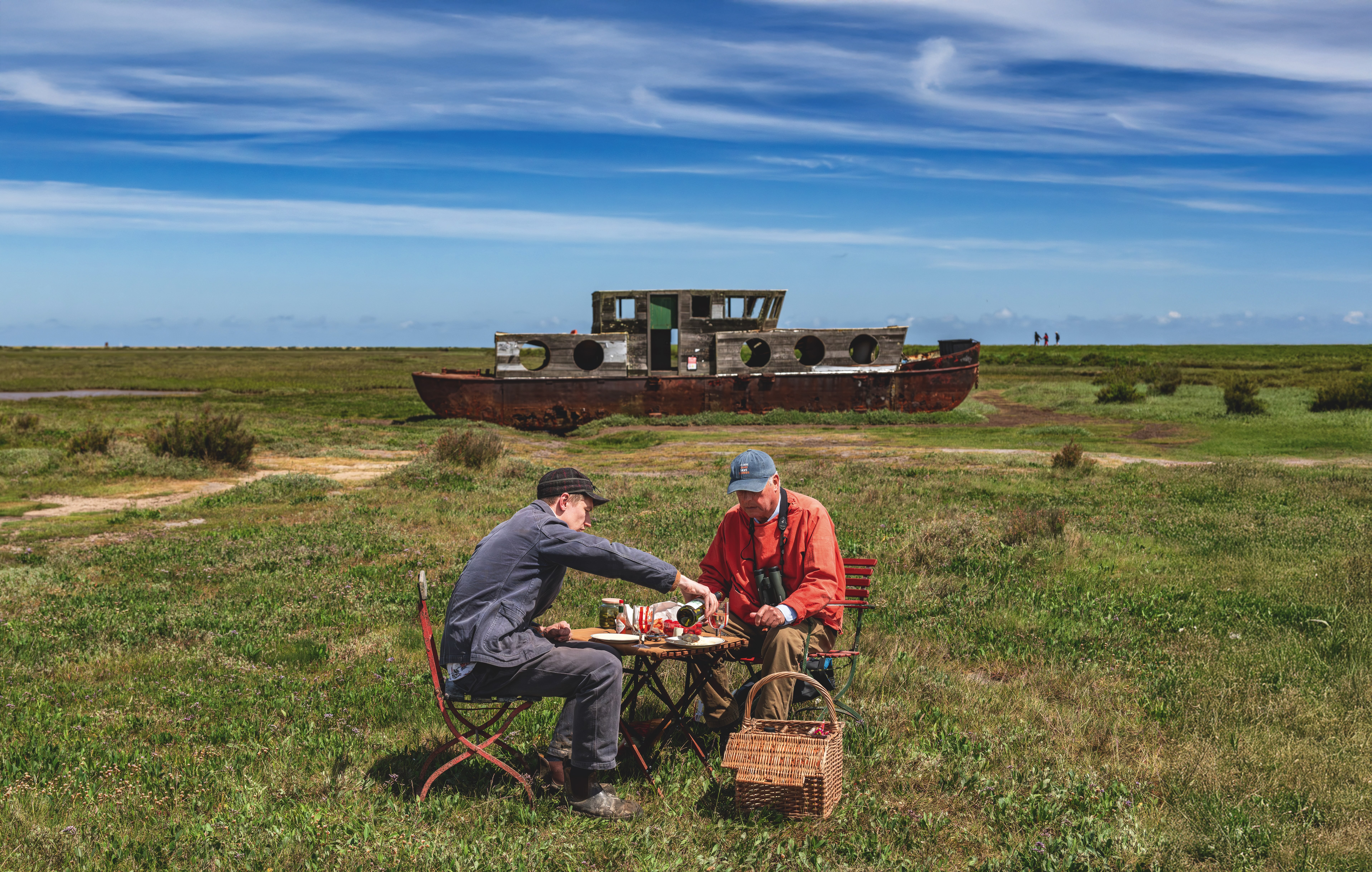 The author and David Diggens enjoying lunch on the estuary