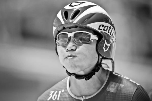 Shuang Guo (People's Republic of China) takes a deep breath before the start