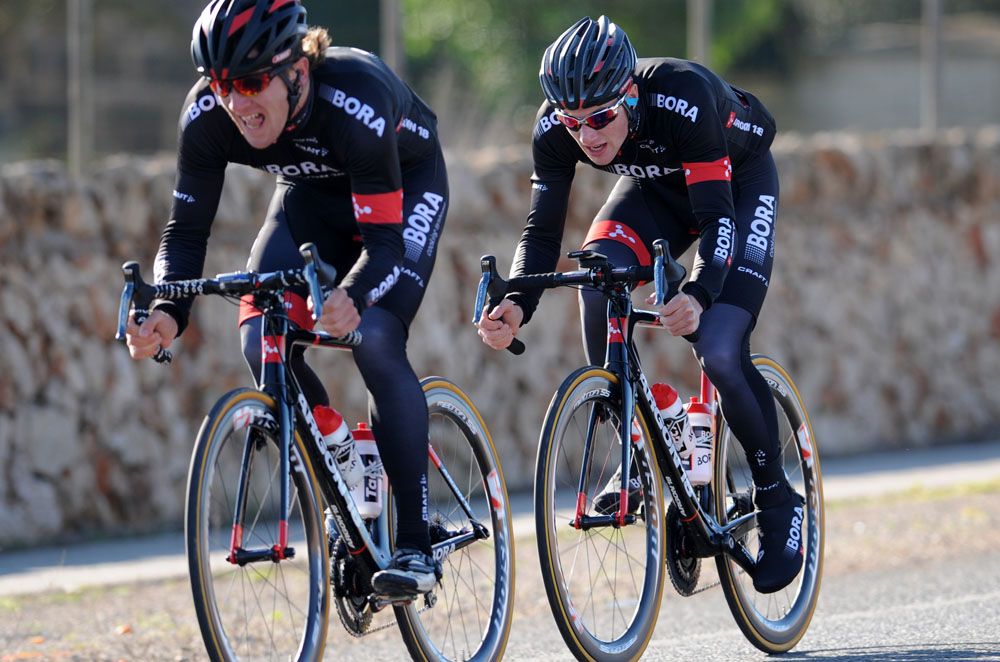 Sam Bennett and Shane Archbold test their lead out