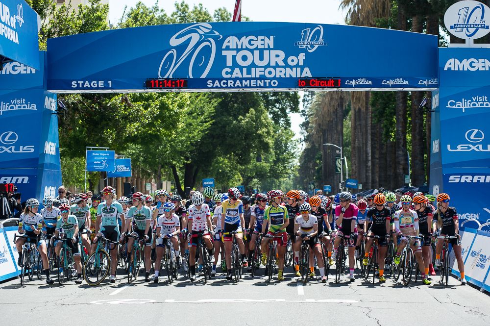 The women on the start line for the final stage in Sacramento