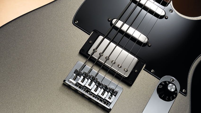 The middle pickup switch position actually provides all three on, not the central single-coil only