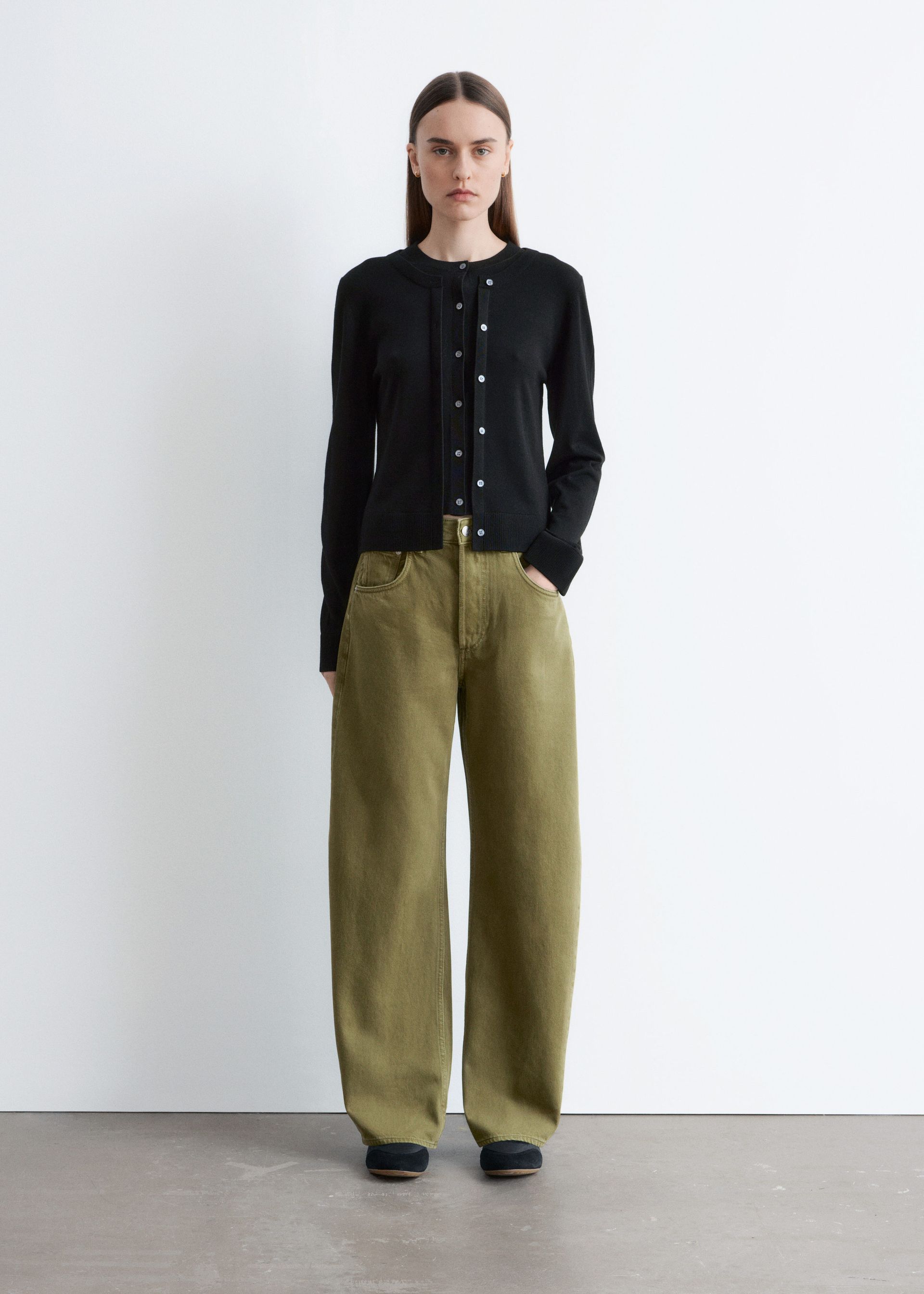 Barrel-Leg Jeans