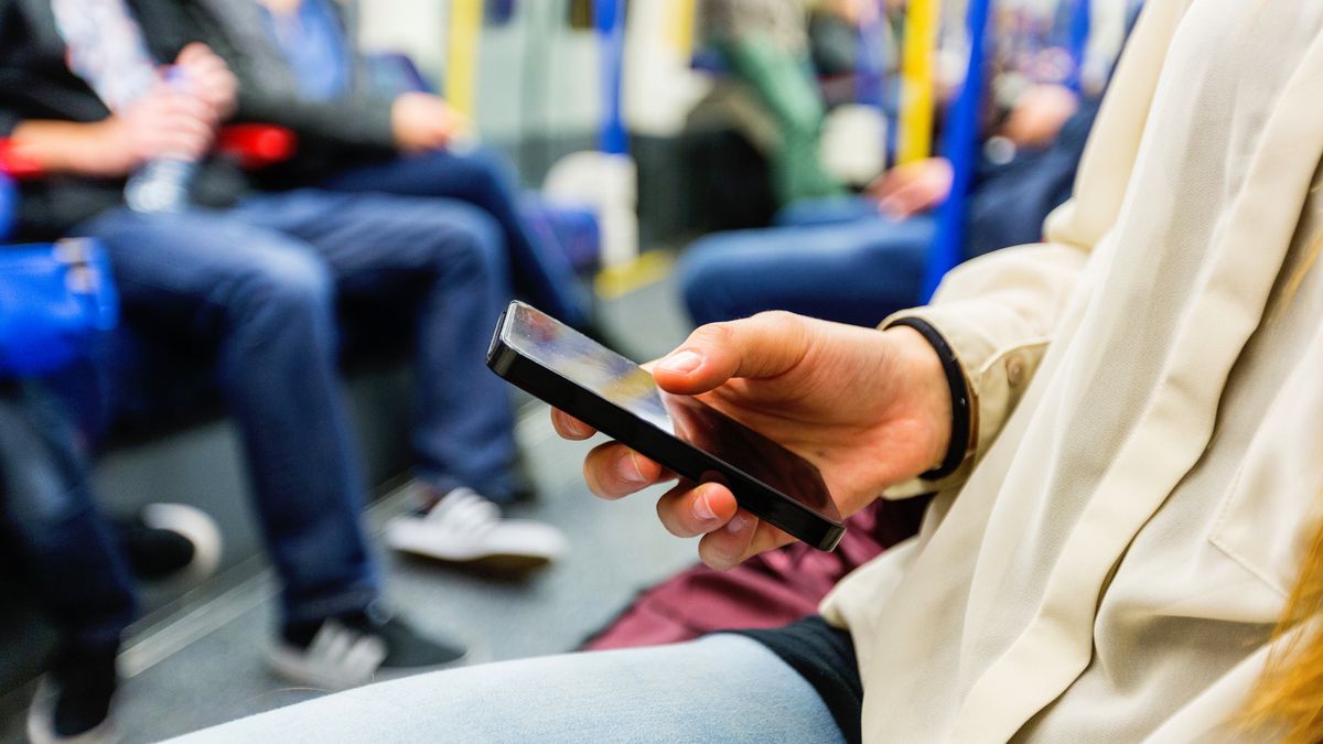 Using phone on London Underground