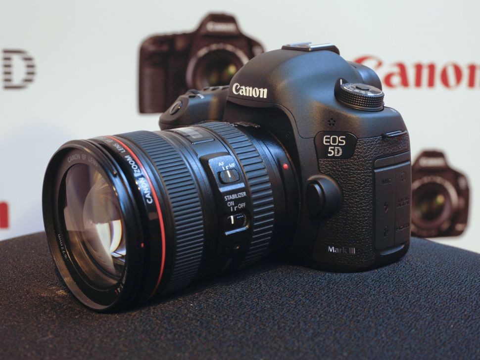 canon eos 5d mark 3 vs 4