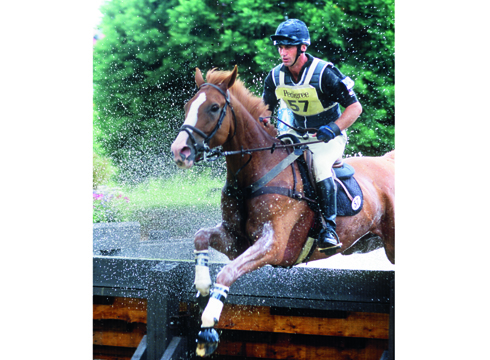 2000: Andrew Nicholson and Mr Smiffy
