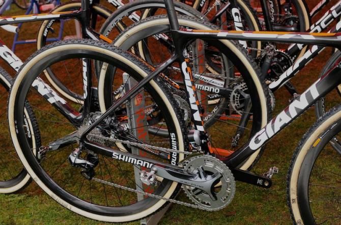 One of Vos's other TCX disc machines, which is identical apart from having silver chain rings