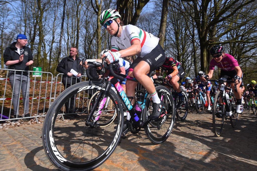 Italian champion Elena Cecchini (Canyon-SRAM)
