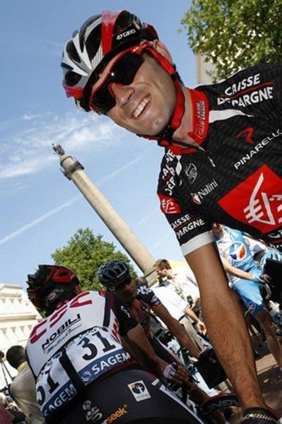 Alejandro Valverde is happy to start in the sunshine on the second day of Le Tour