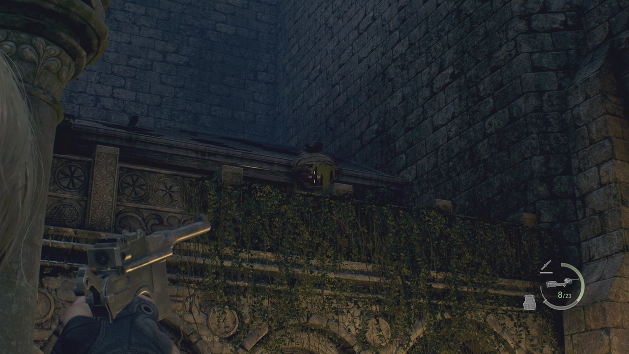 Resident Evil 4 Remake crow next on top of roof
