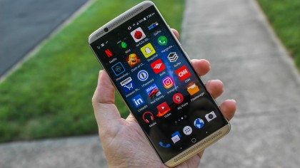 ZTE Axon 7