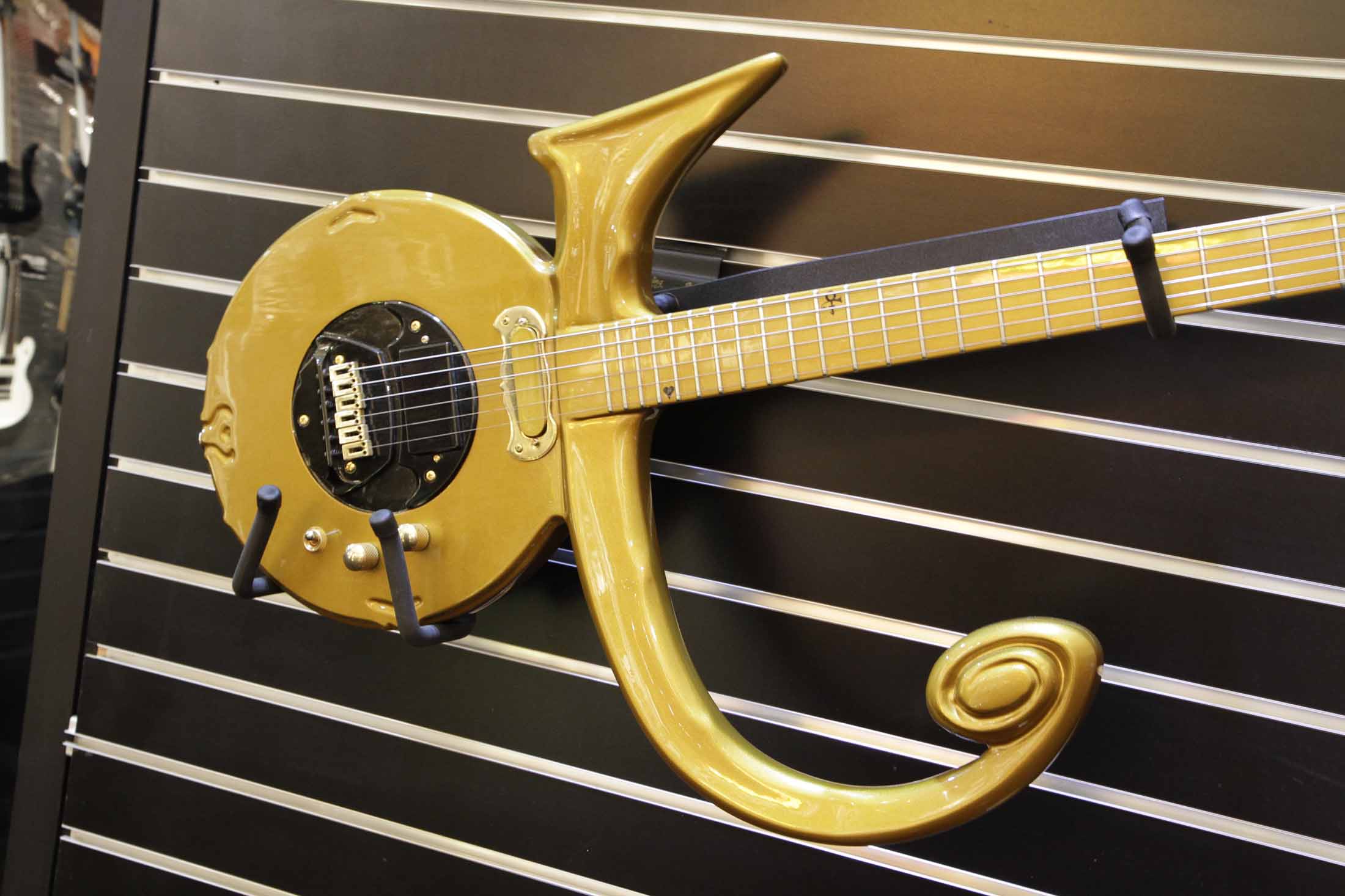 50-of-the-most-outrageous-beautiful-and-downright-expensive-guitars-of