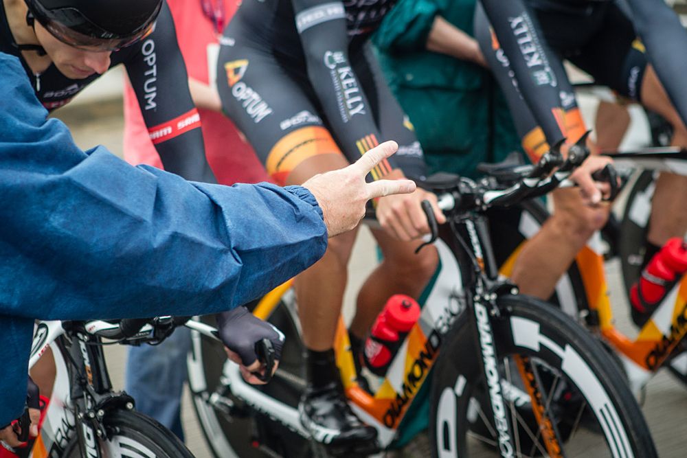 2 seconds till start for the Optum team