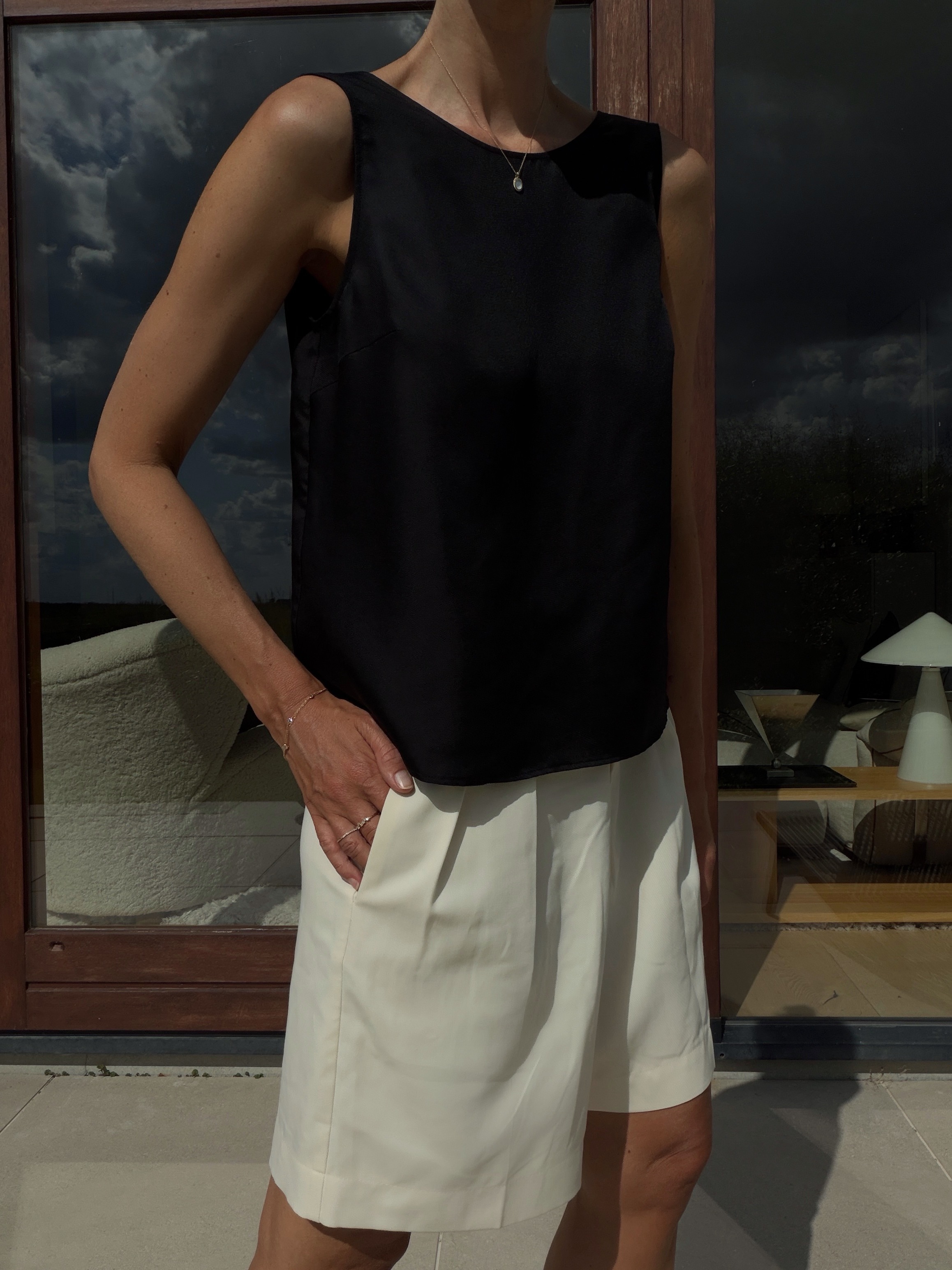 what to wear when it's 100 degrees outside