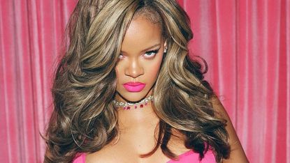 Rihanna Pink Lips