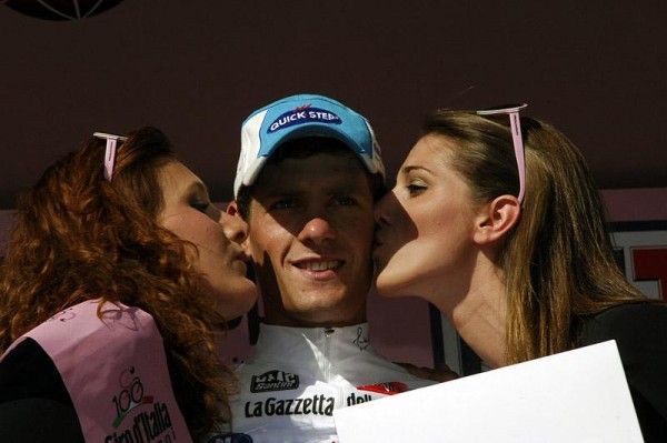 Kevin Seeldraeyers (Quick Step) leads the young rider classification.