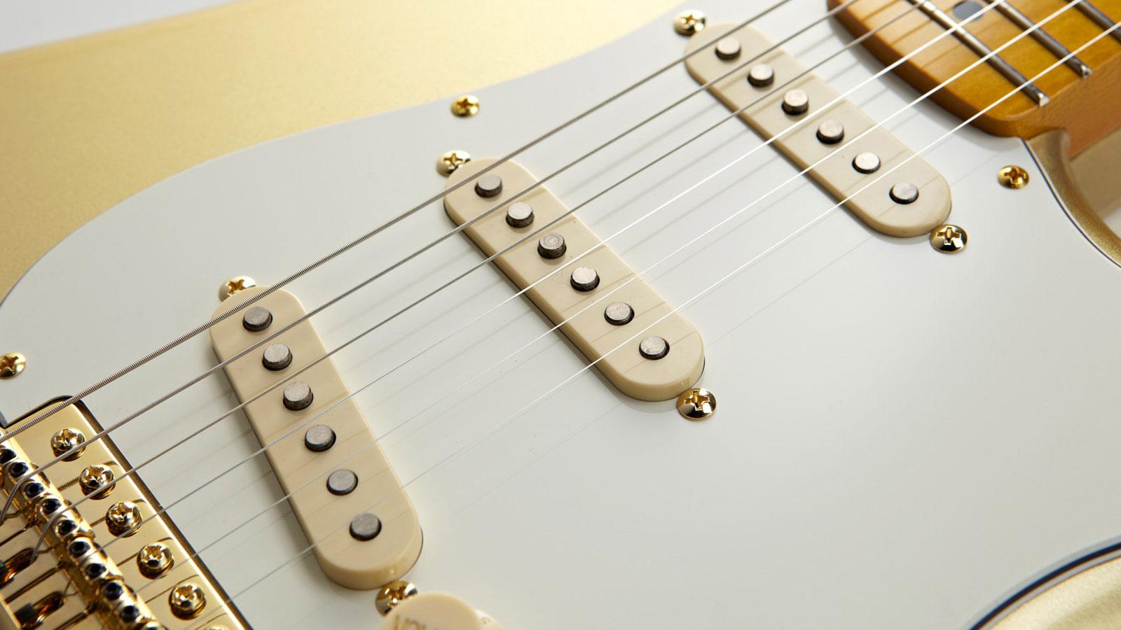 They may not be quite as refined as their Fender siblings', but these vintage-voiced single coils still deliver a host of classic tones