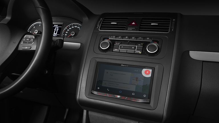 Pioneer AVH-X8700BT Android Auto and CarPlay Receiver