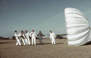 parachute lessons