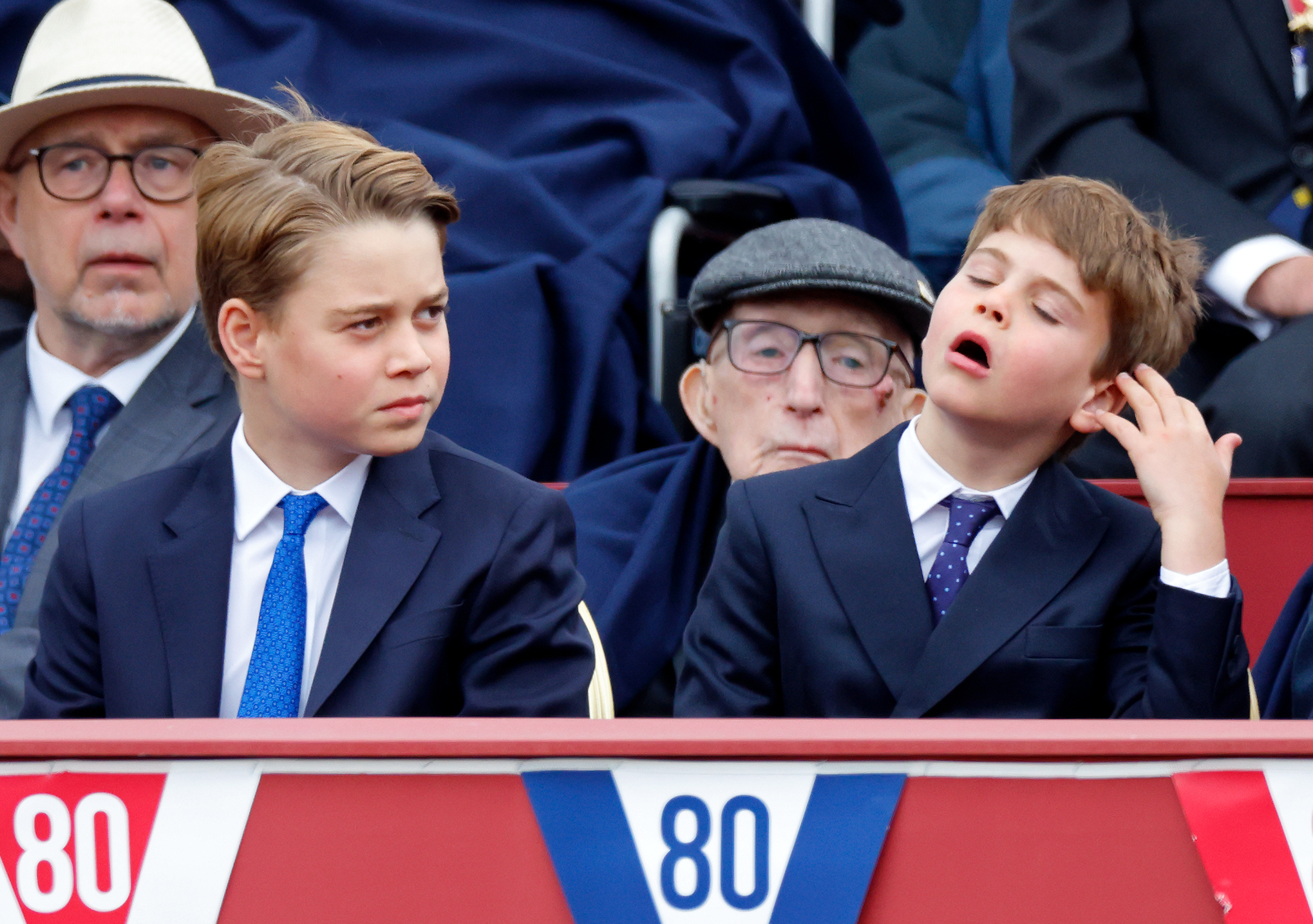 Prince Louis imitating Prince George at VE Day 80