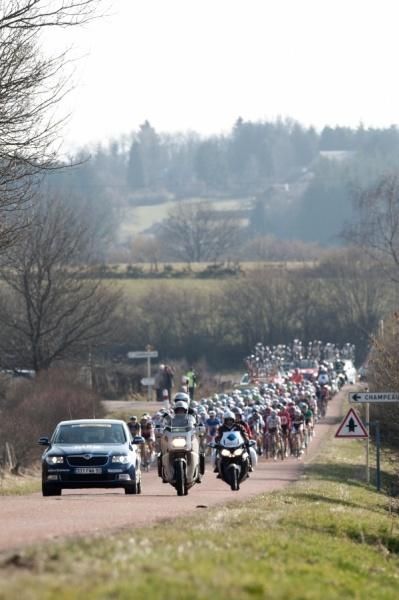 The peloton heads to Nuits-Saint-Georges