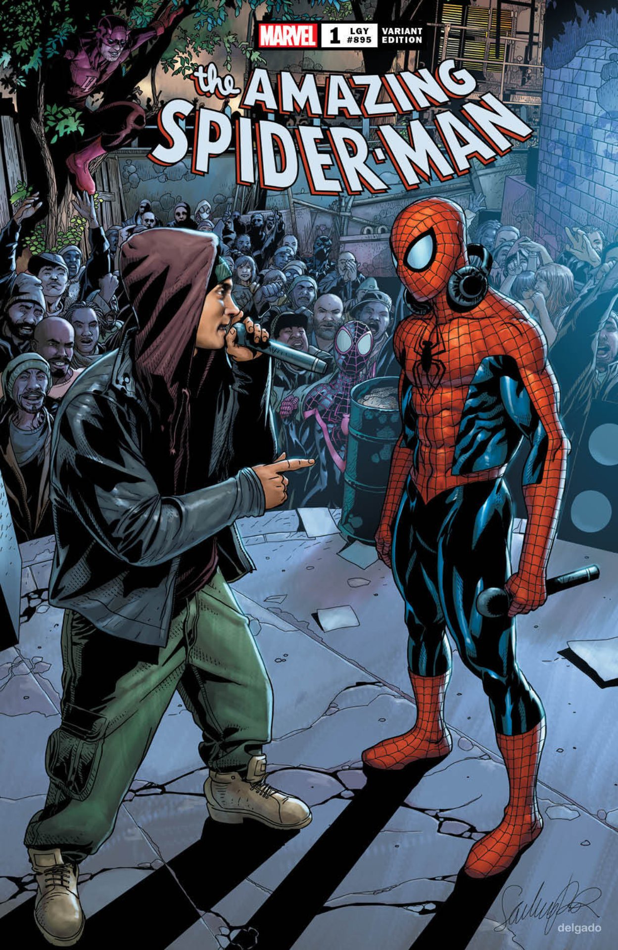 Eminem en Peter Parker voeren een rapgevecht op de cover van de Amazing