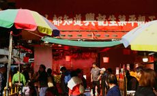 hong kong local guide