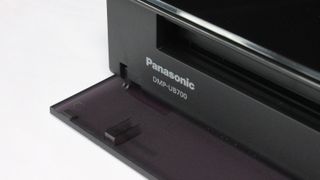 Panasonic DMP-UB700 review