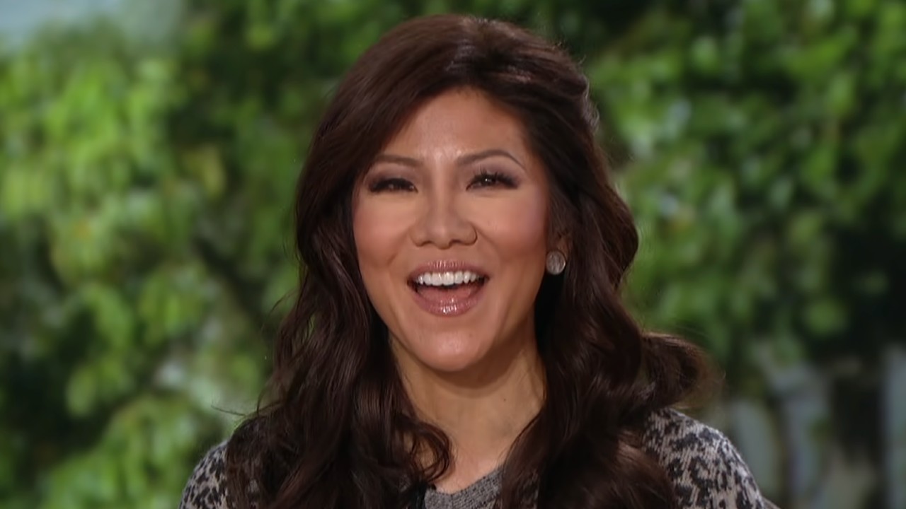 Julie Chen Moonves in Supergirl