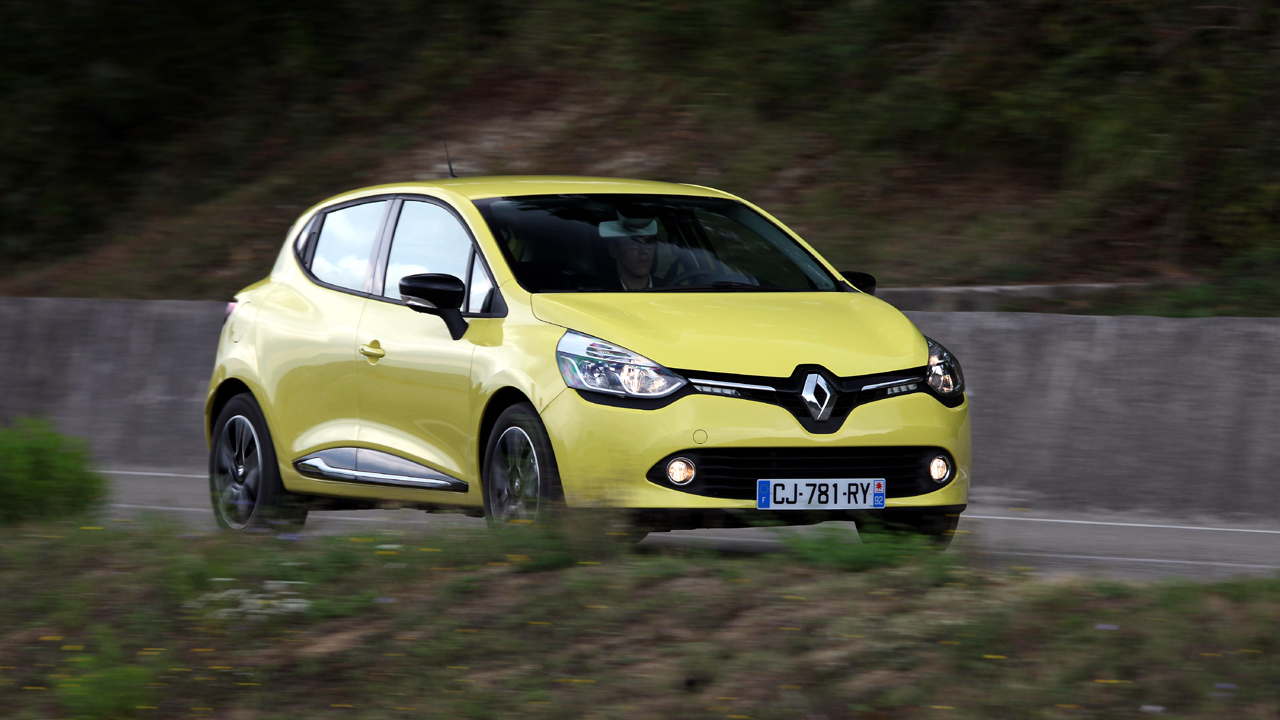 Renault R Link Everything You Need To Know Techradar