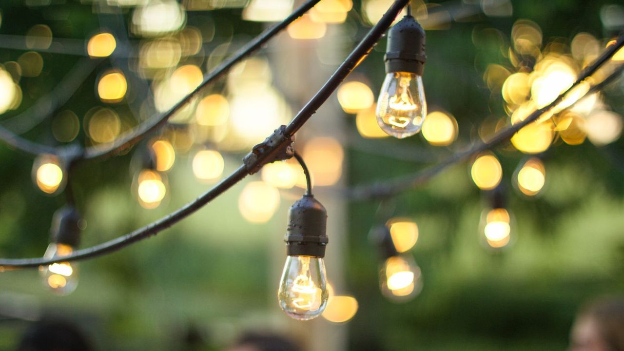 Solar string lights