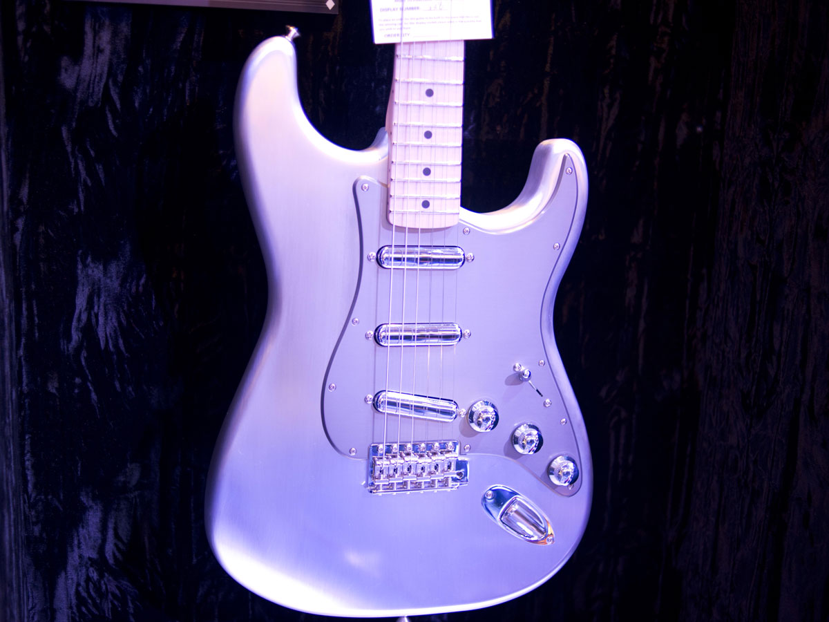 #338 Fender Custom Shop Aluminum Hyroform Strat