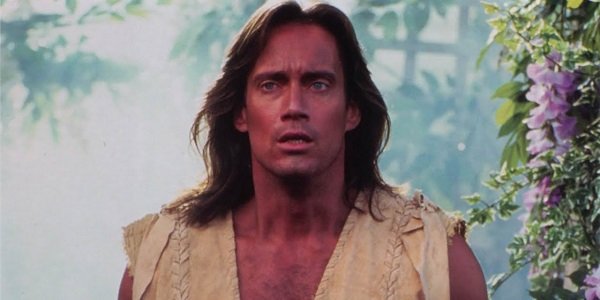 Kevin Sorbo in a garden as Hercules.