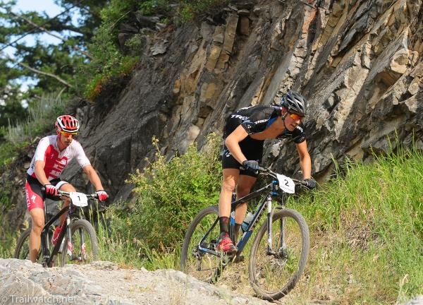 Sam Schultz (Subaru Trek) descends with Wells close behind
