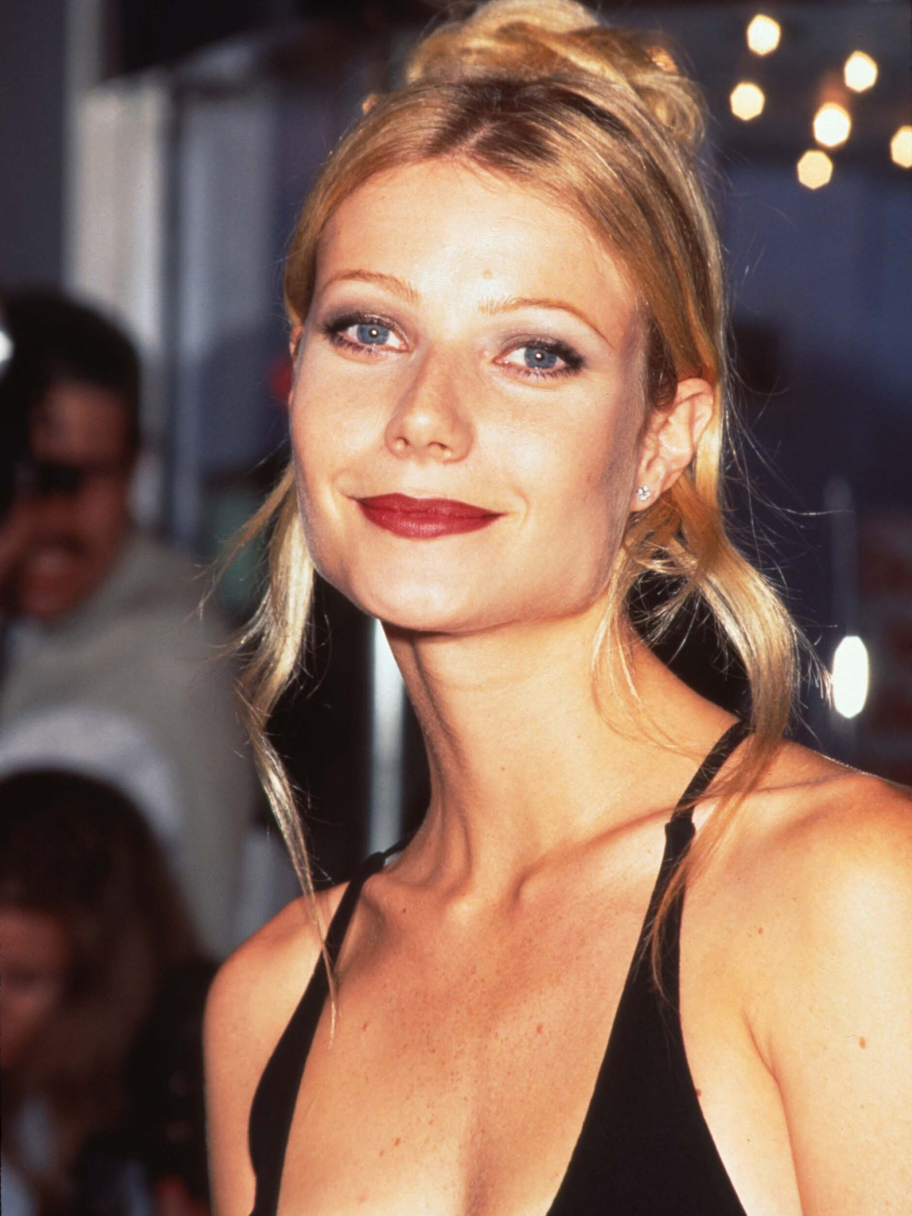 Gwyneth Paltrow '90s hairstyle