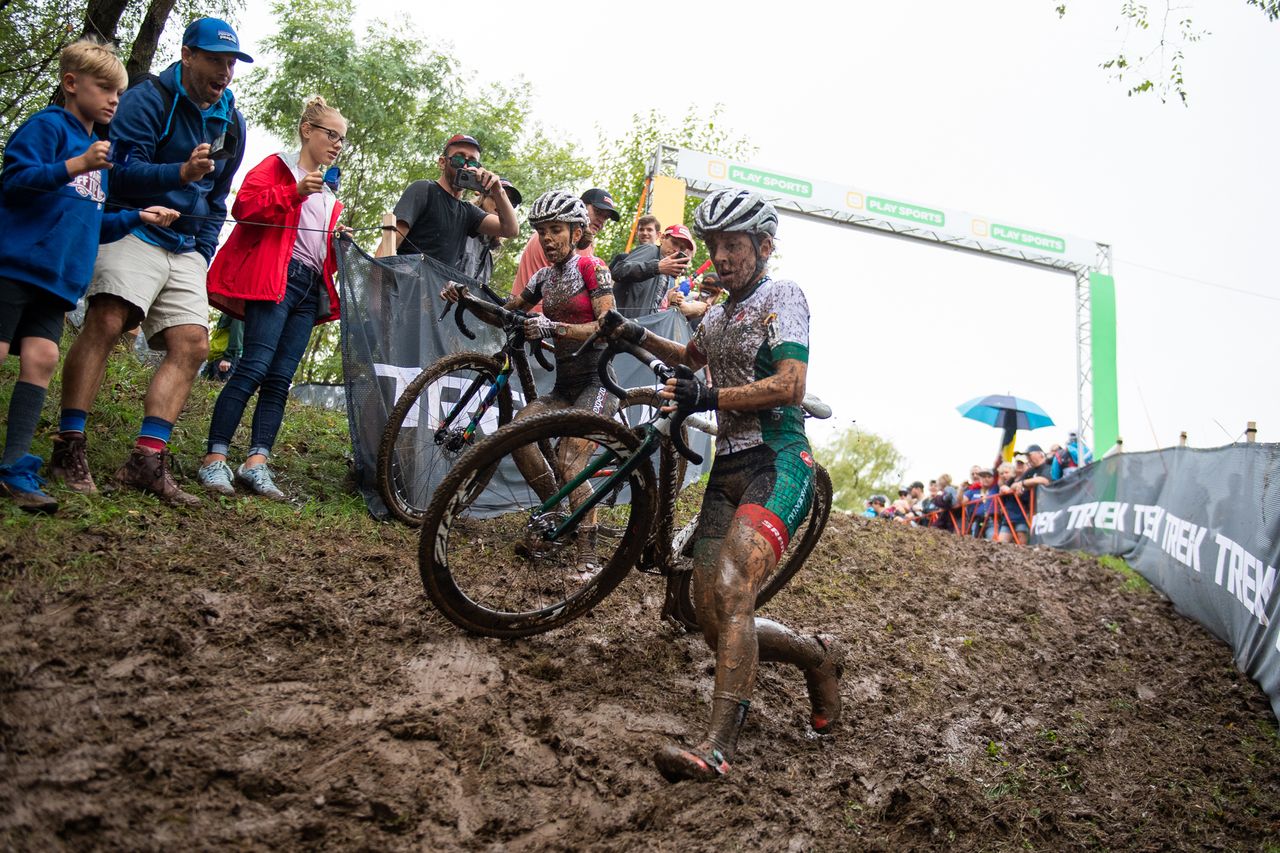 Kaitlin Keough runs the descent